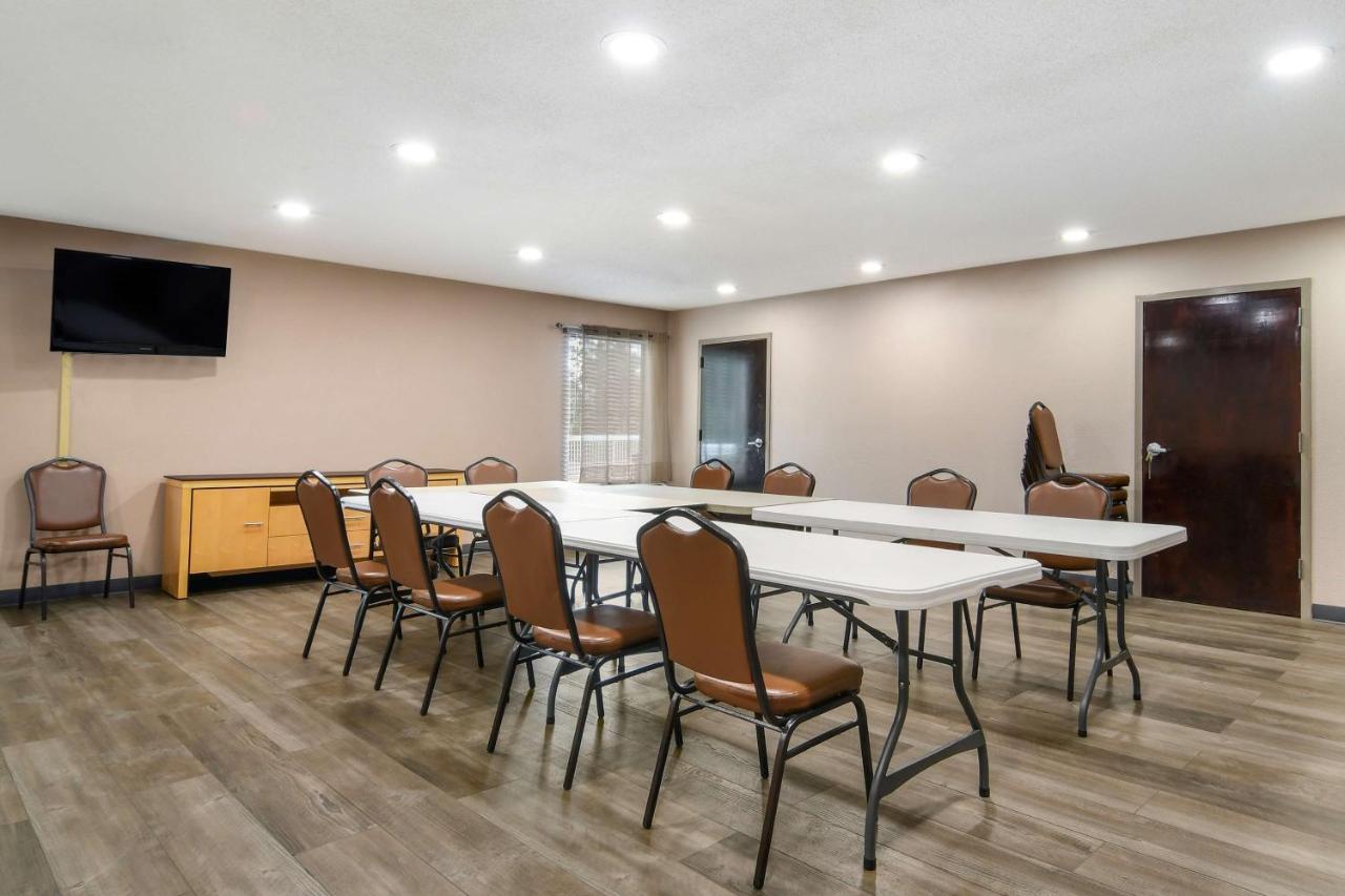 Hotel Surestay Tarboro