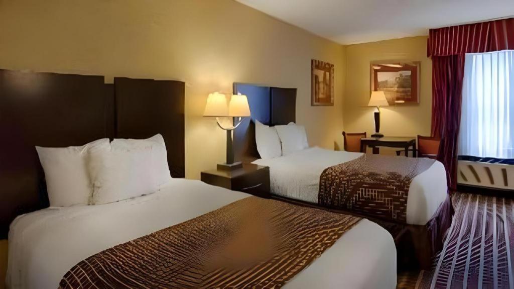 Surestay 2* Tarboro