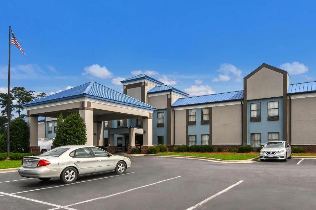 Surestay Tarboro